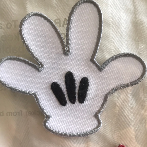 ❣️3/$25 -4 Mickey Mouse Iron on Patches - Picture 4 of 6
